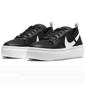 NIB Nike Black and White Platform Sneakers 8.5
